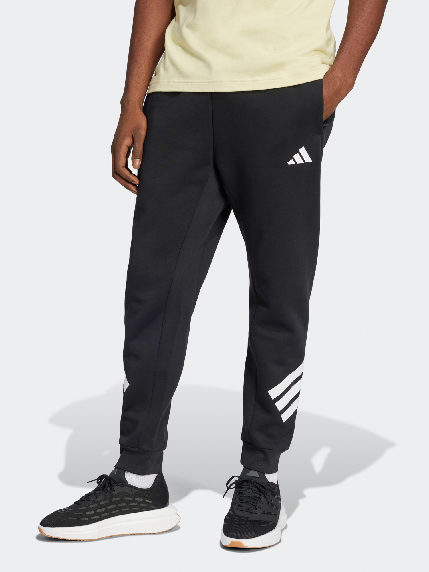 Брюки мужские Adidas M FI 3S PT черные JD4863 изображение 3