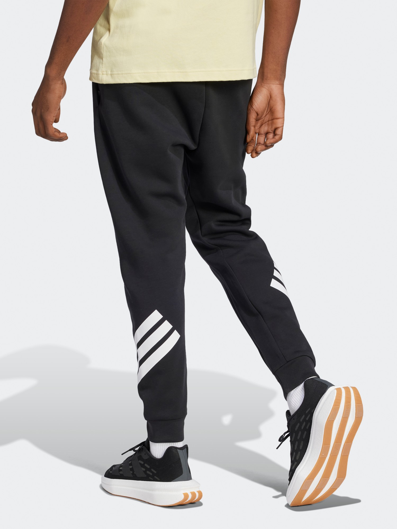 Брюки мужские Adidas M FI 3S PT черные JD4863 изображение 4