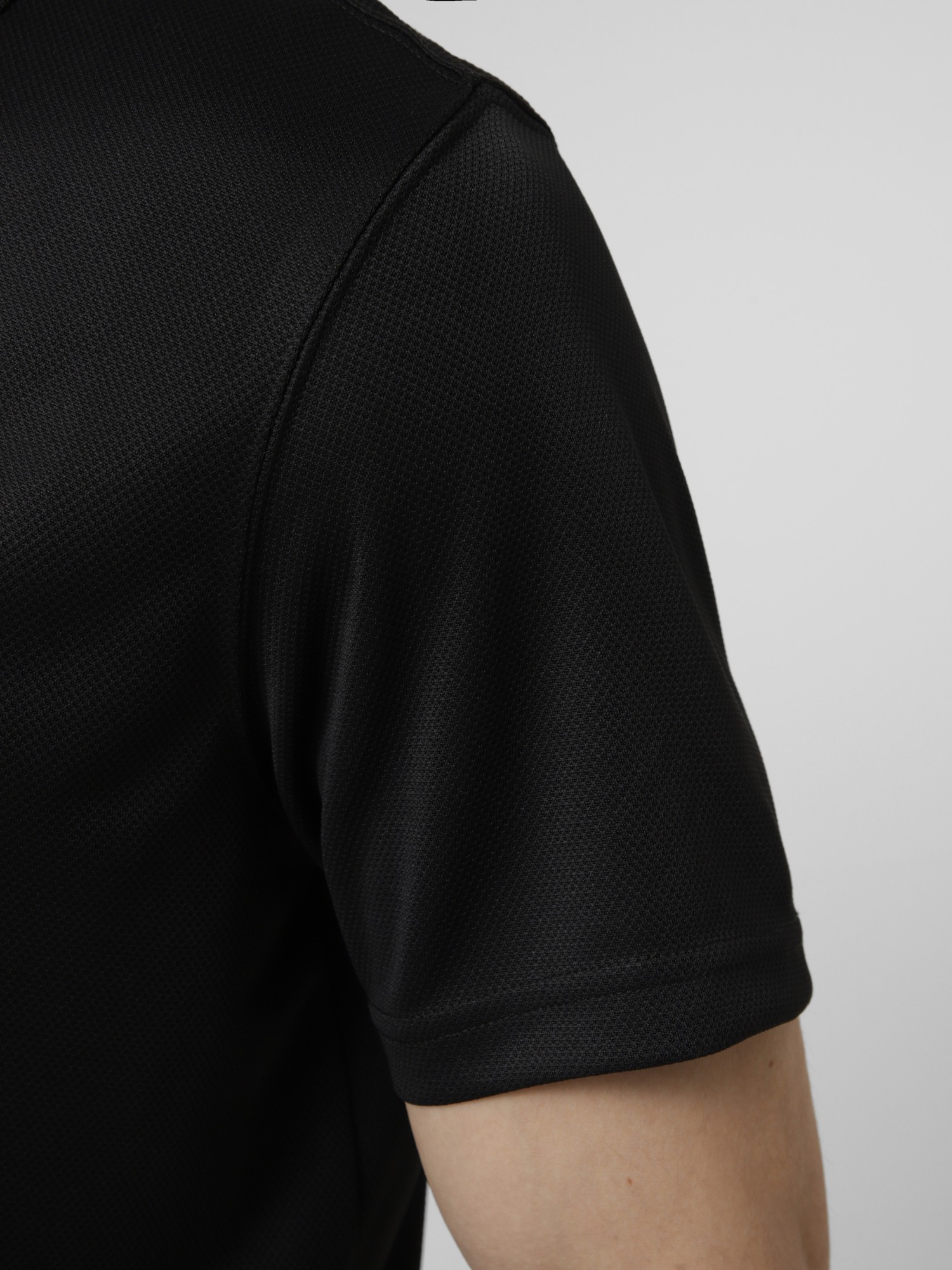 Футболка чоловіча Larum Korvex чорна 102608-010 изображение 5