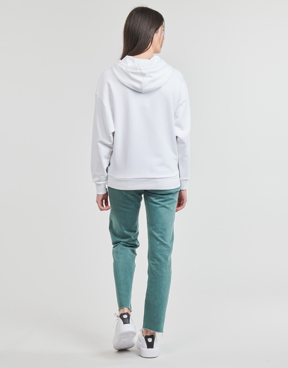 Толстовка жіноча Puma ESS+ BLOSSOM Script Hoodie TR біла 67934802 — фото 4