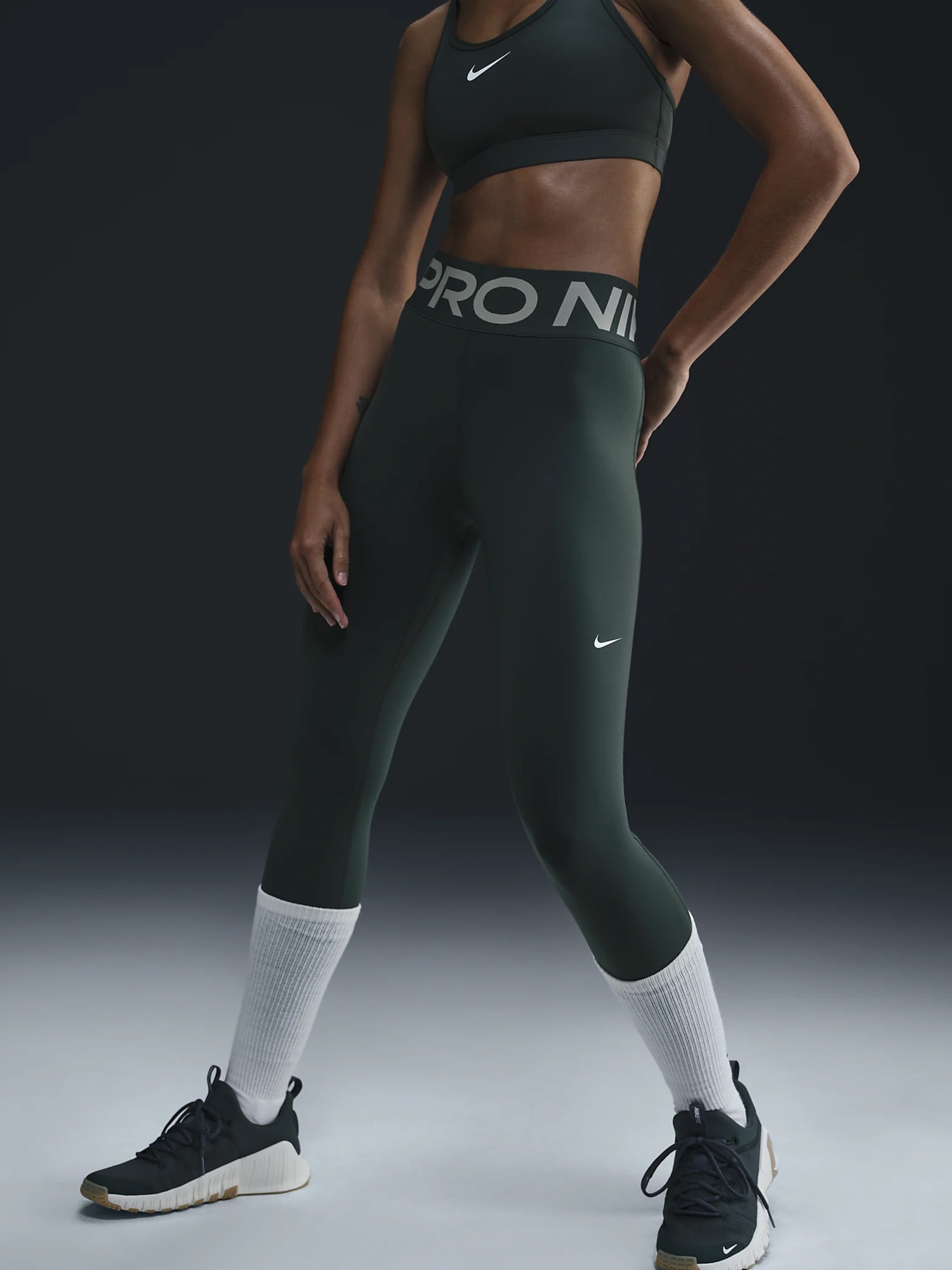 Леггинсы женские Nike W NP SCULPT DF HR TIGHT зеленые FV7382-338 изображение 2