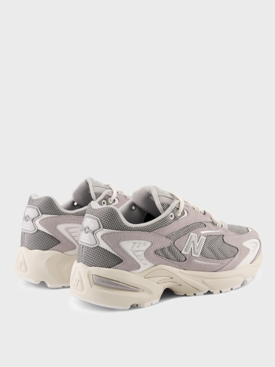 Кроссовки New Balance 725 серые ML725AA изображение 7