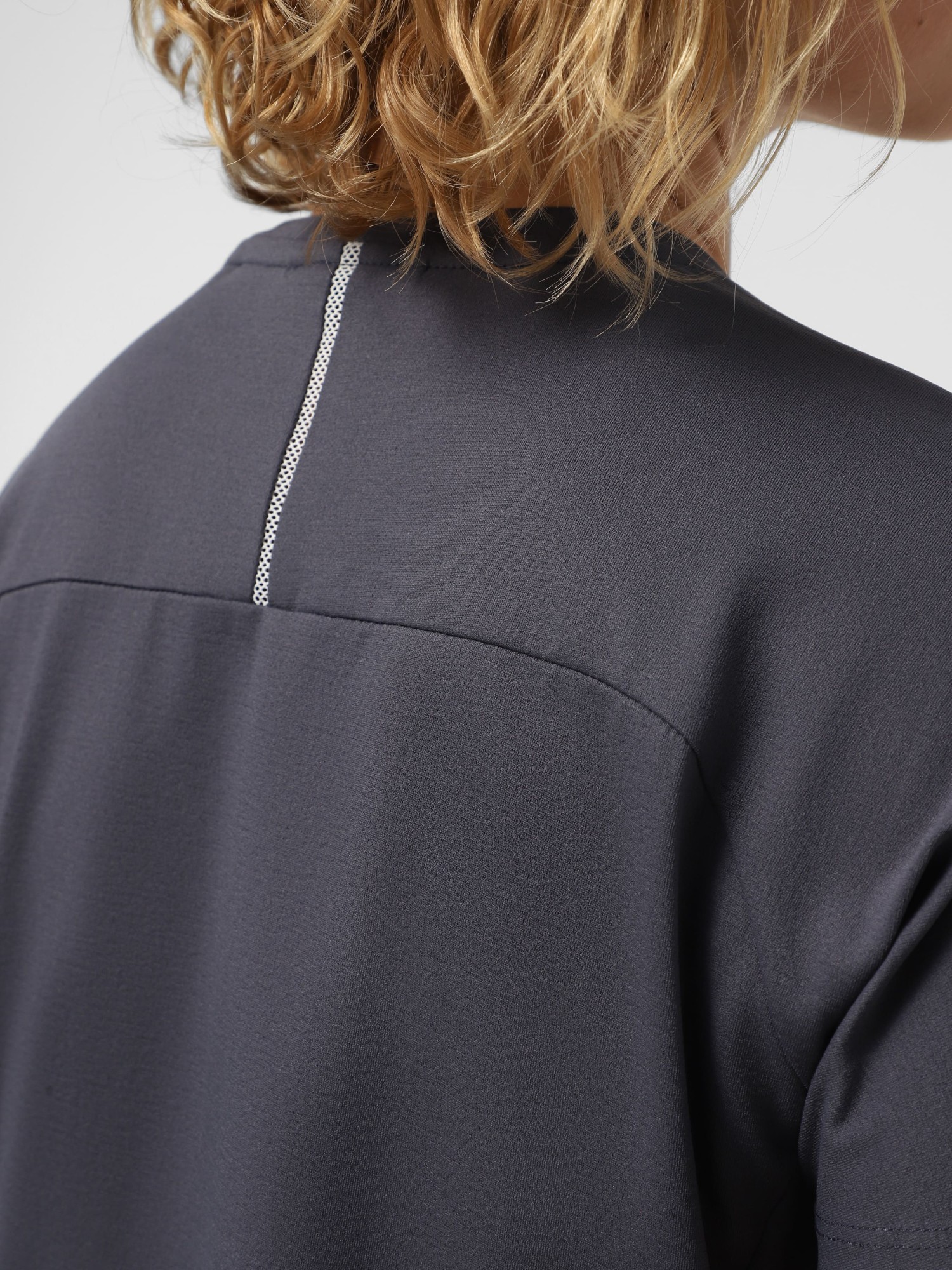 Футболка женская Larum Mireille темно-серая 172509-020 изображение 5