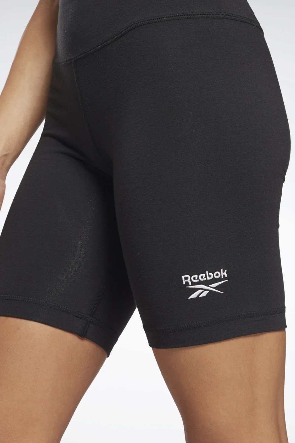 Шорти женские Reebok Ri Sl Fitted Short черные GL4694 — фото 4