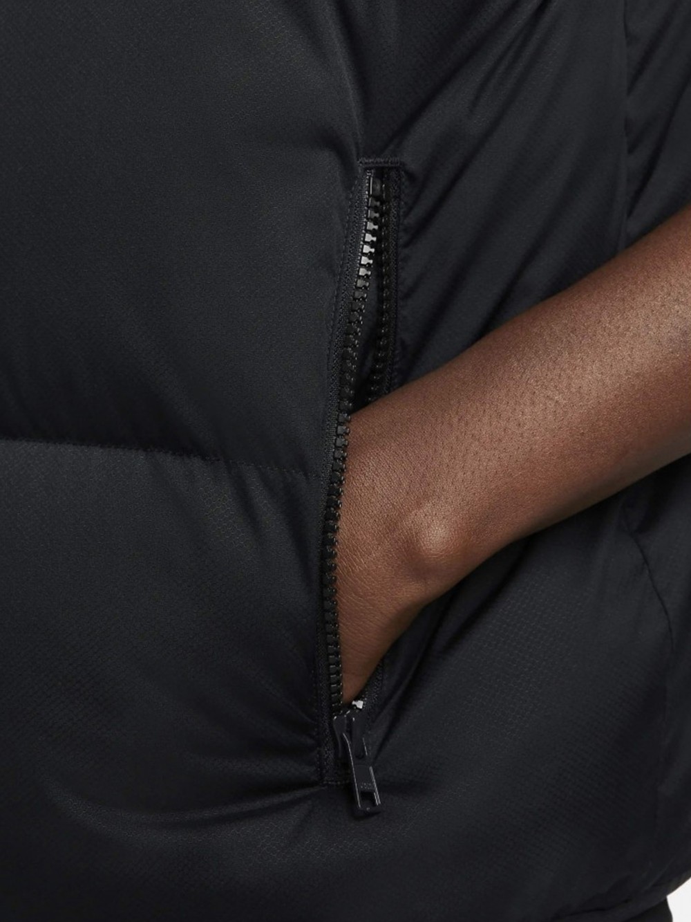 Жилет чоловічий Nike M NK CLUB PUFFER VEST чорний FB7373-010 изображение 4