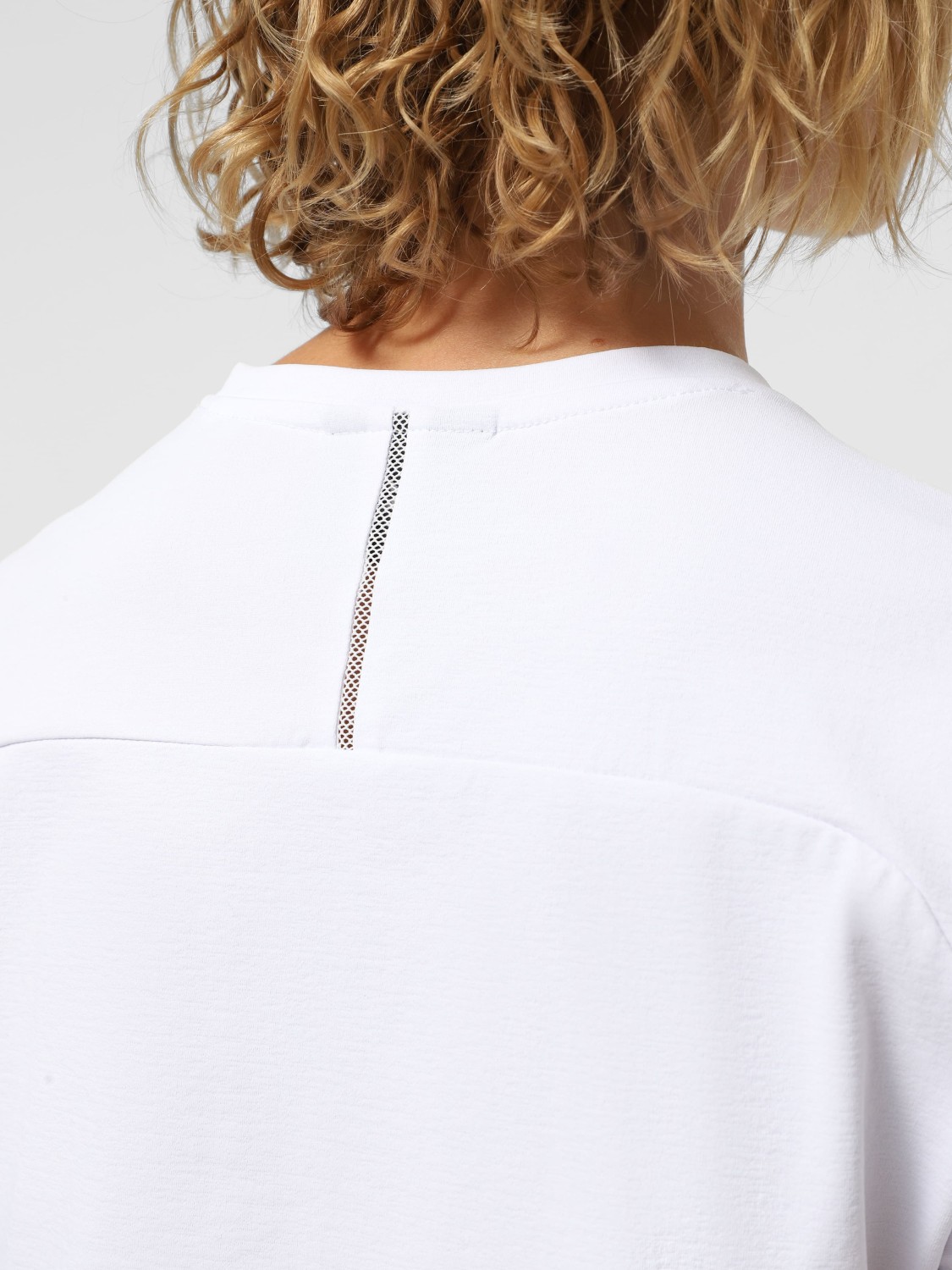 Футболка женская Larum Mireille белая 172509-100 изображение 5