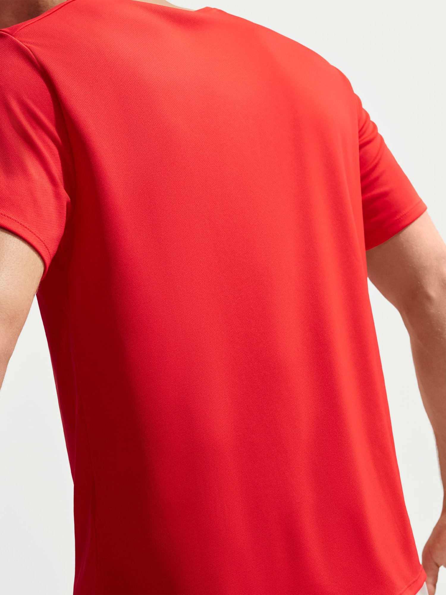 Футболка мужская Nike M NK DF UV MILER SS красная DV9315-696 изображение 6