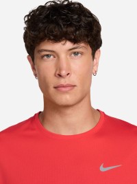 Футболка мужская Nike M NK DF UV MILER SS красная DV9315-696 изображение 7