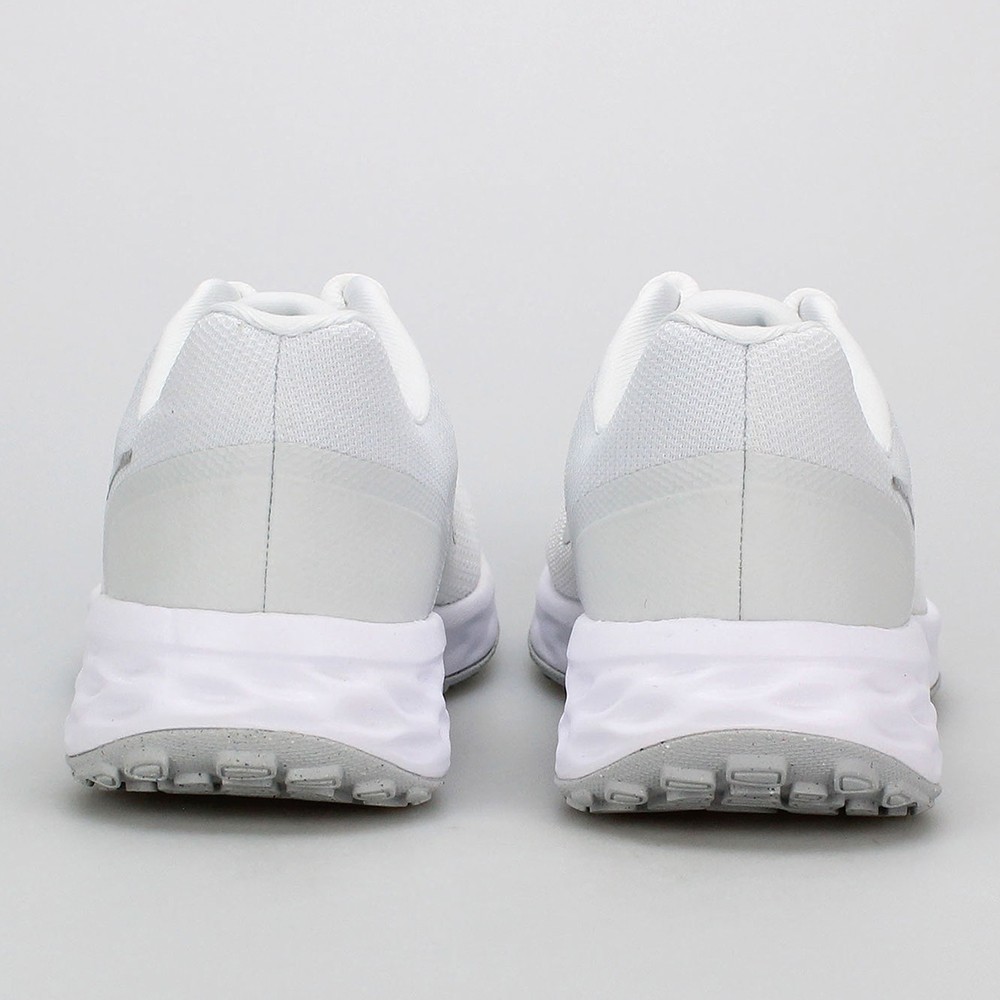 Кросівки жіночі Nike Revolution 6 білі DC3729-101  изображение 4