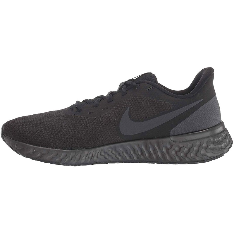 Кроссовки мужские Nike Revolution 5 черные BQ3204-001 — фото 4 — Sport City Кроссовки мужские Nike Revolution 5 черные BQ3204-001 — фото 4