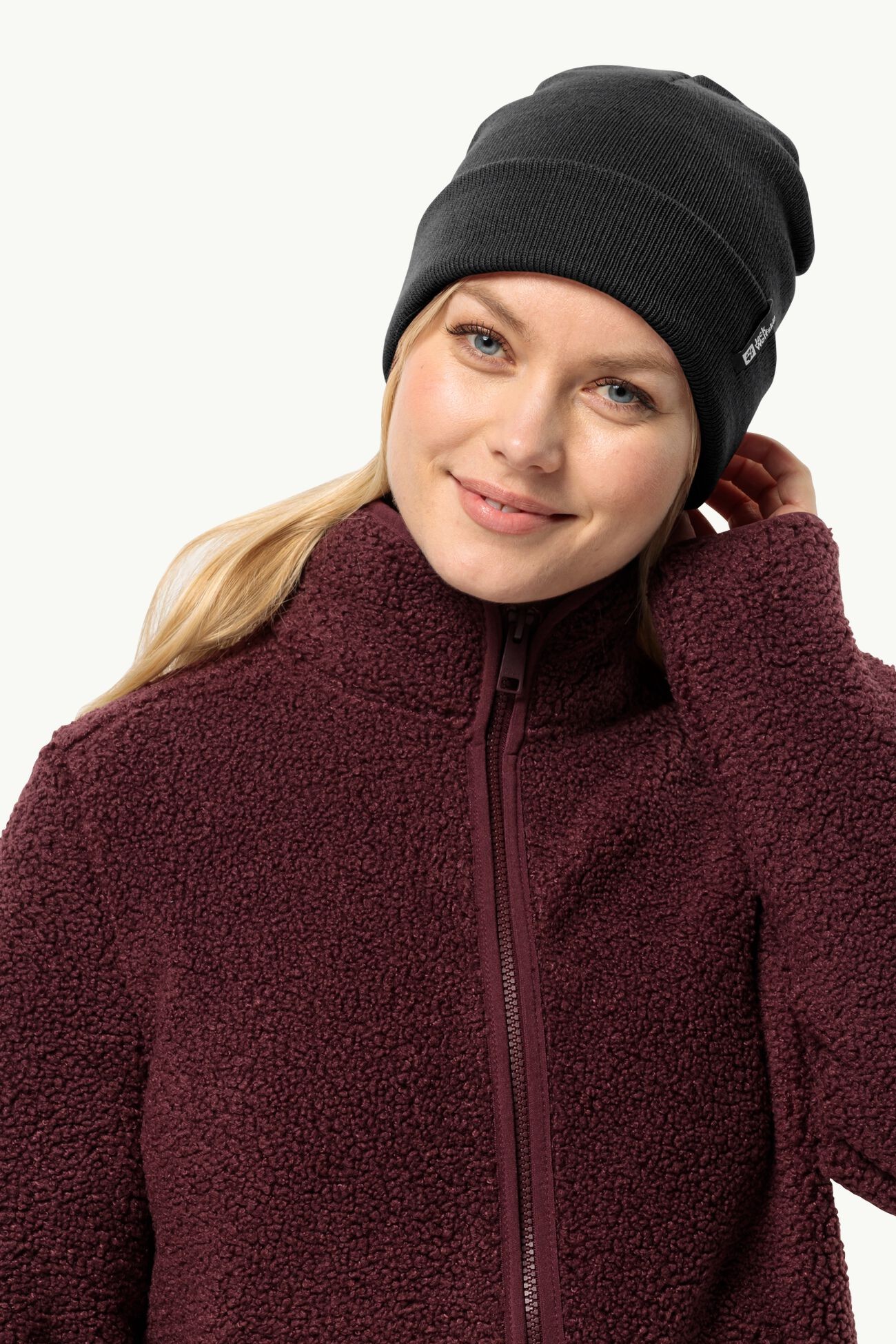 Шапка унисекс Jack Wolfskin RIB BEANIE черная 1903892-6000 изображение 2