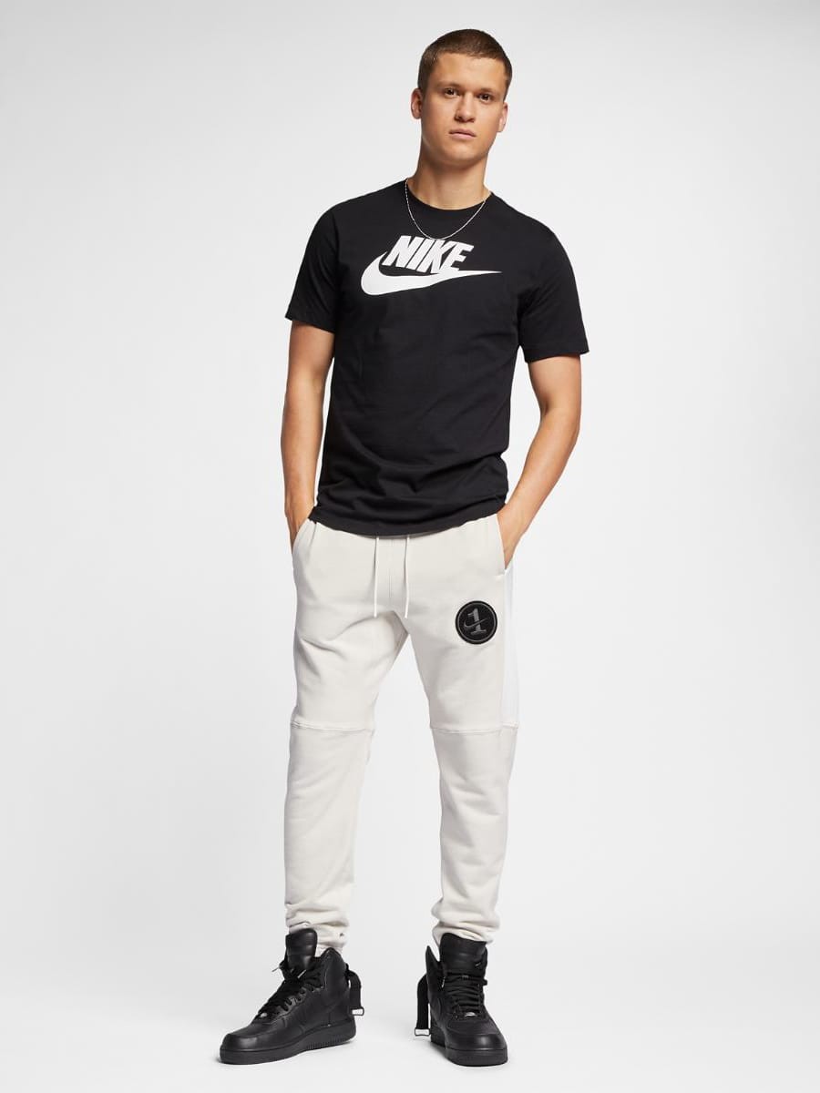 Футболка чоловіча Nike M NSW TEE ICON FUTURA чорна AR5004-010 — фото 4