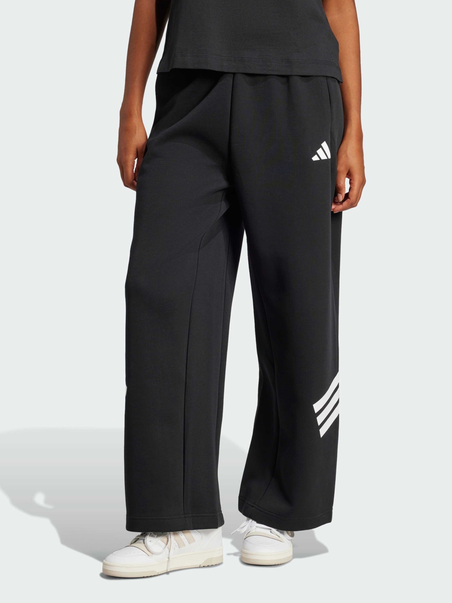 Брюки женские Adidas W FI 3S OH PT черные JE0150 изображение 2