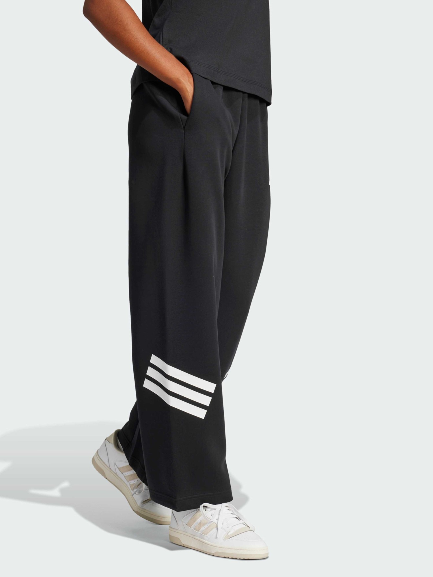 Брюки женские Adidas W FI 3S OH PT черные JE0150 изображение 4