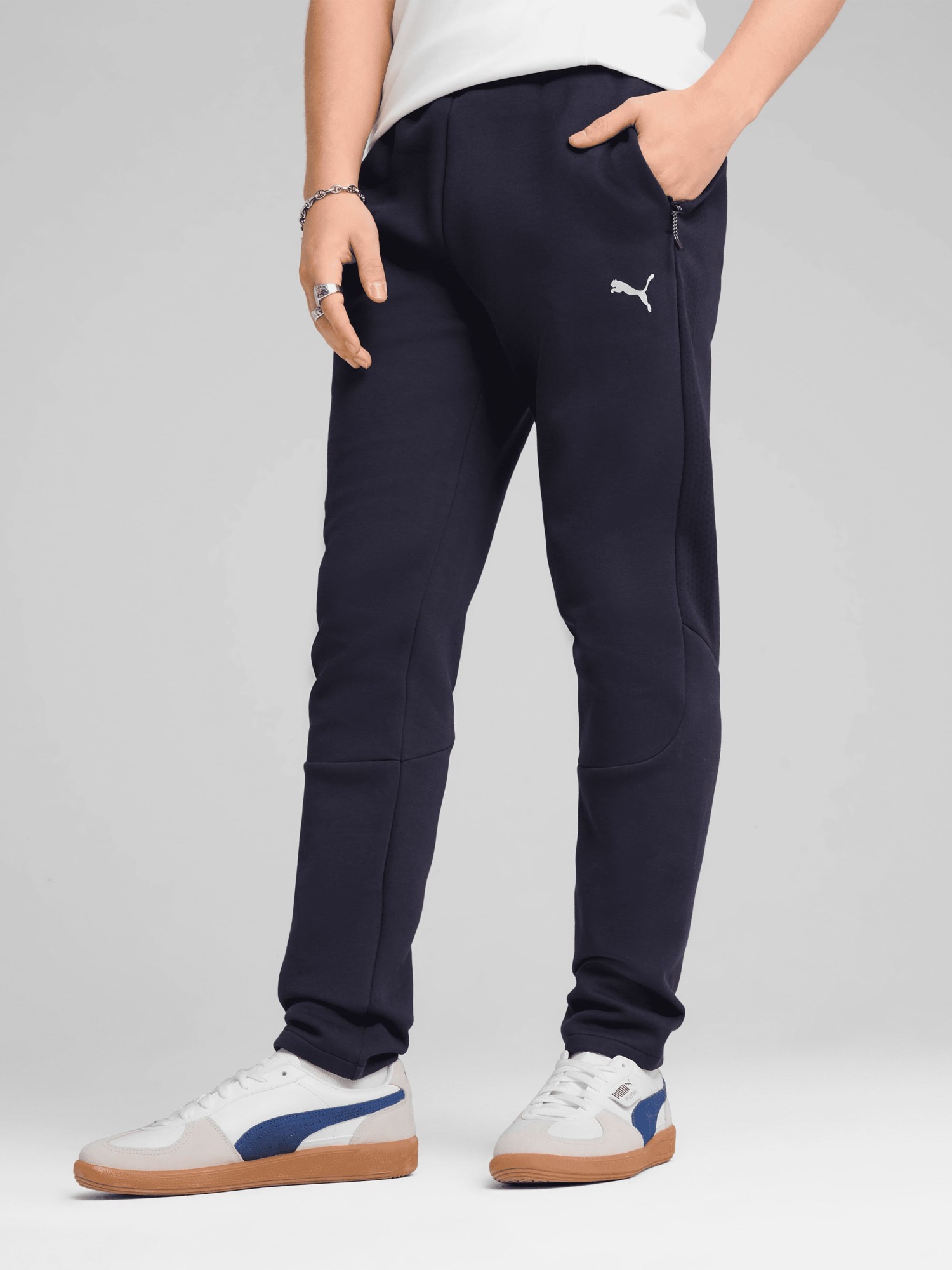 Брюки мужские Puma EVOSTRIPE Pants синие 68461416 изображение 2