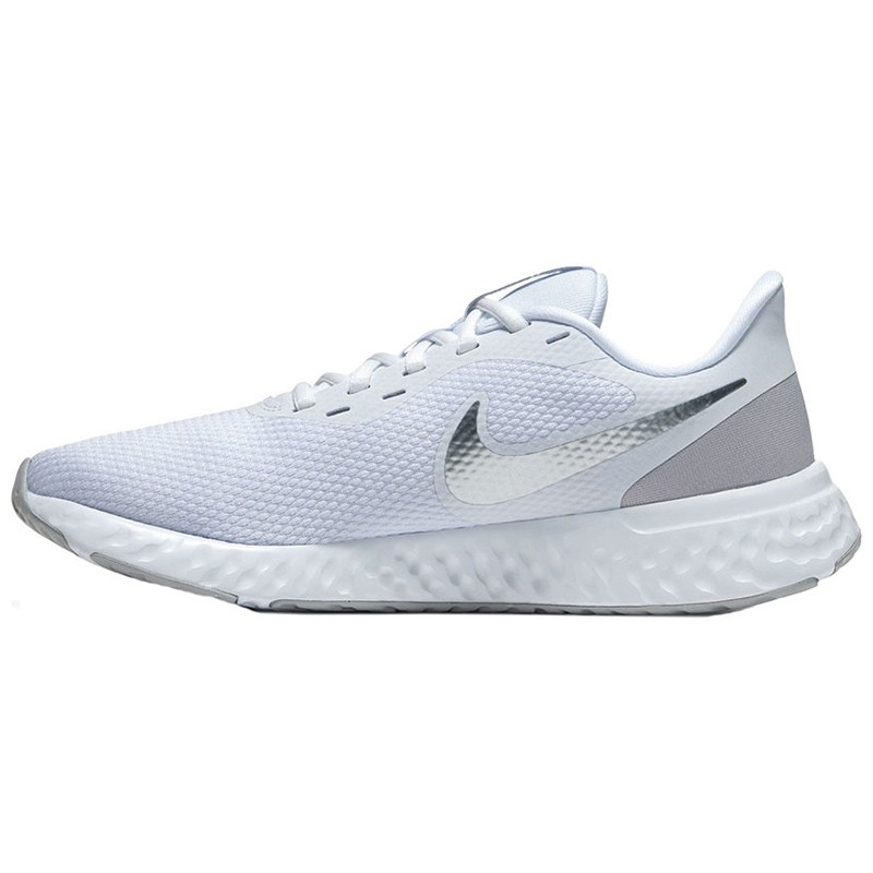 Кроссовки женские Nike Revolution 5 белые BQ3207-100 изображение 4