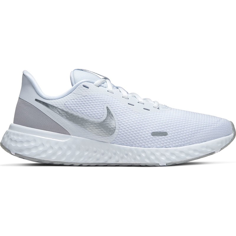 Кроссовки женские Nike Revolution 5 белые BQ3207-100