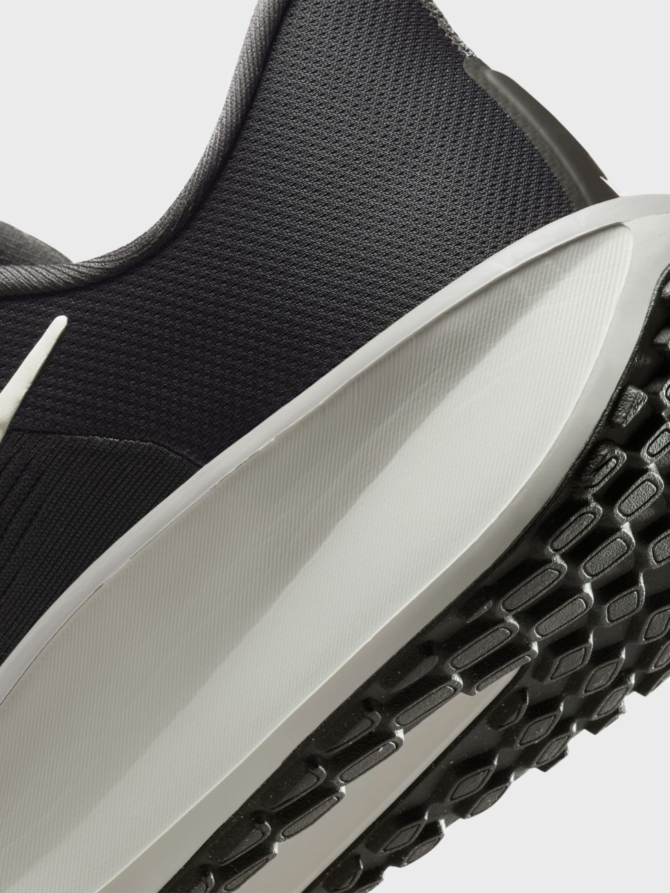 Кроссовки мужские Nike QUEST 6 темно-серые FD6033-200 — фото 5 — Sport City Кроссовки мужские Nike QUEST 6 темно-серые FD6033-200 — фото 5