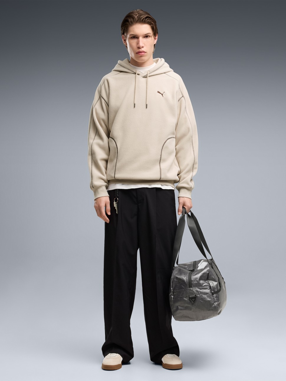 Толстовка чоловіча Puma ESS ELEVATED Relaxed Winterized Hoodie бежева 69431282 — фото 4