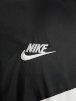 Вітрівка чоловіча Nike M NK WVN LND WR HD JKT молочна DA0001-134 изображение 6