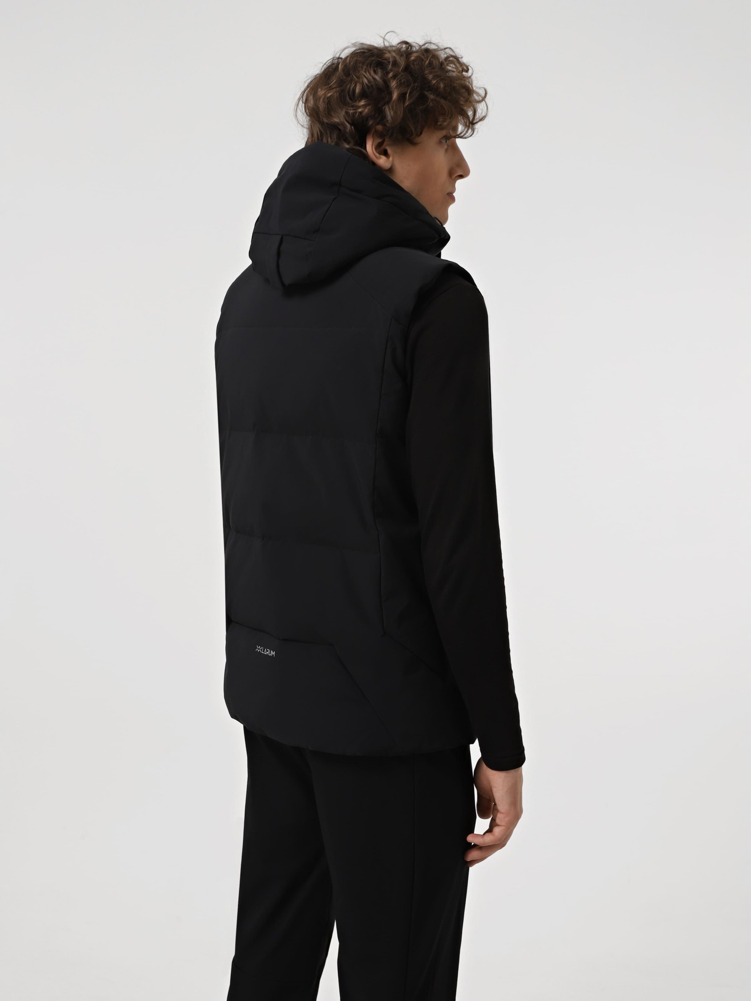 Жилет мужской Larum Glacier черный 302509-010 изображение 2