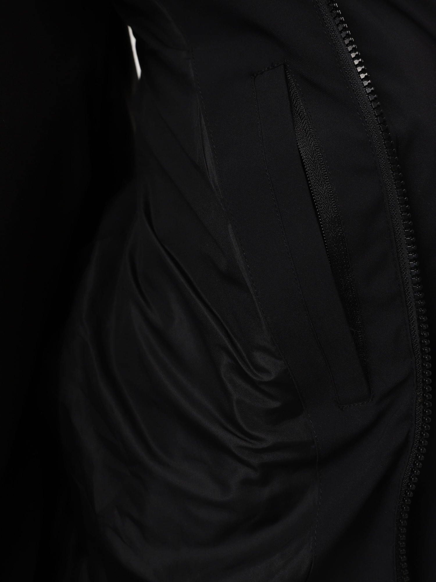 Жилет мужской Larum Glacier черный 302509-010 изображение 4