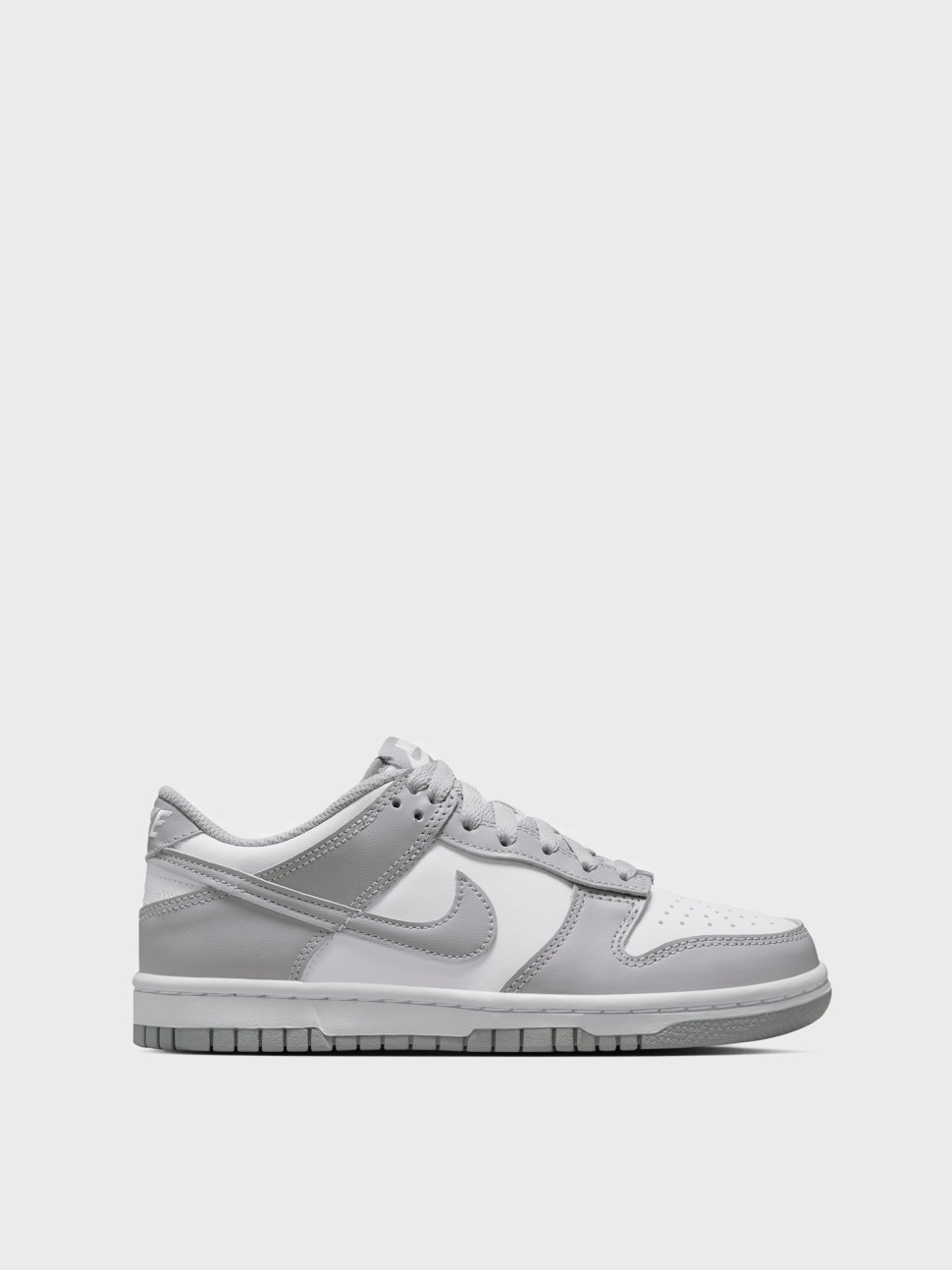 Кроссовки женские Nike DUNK LOW BG серые FB9109-123 — фото 2