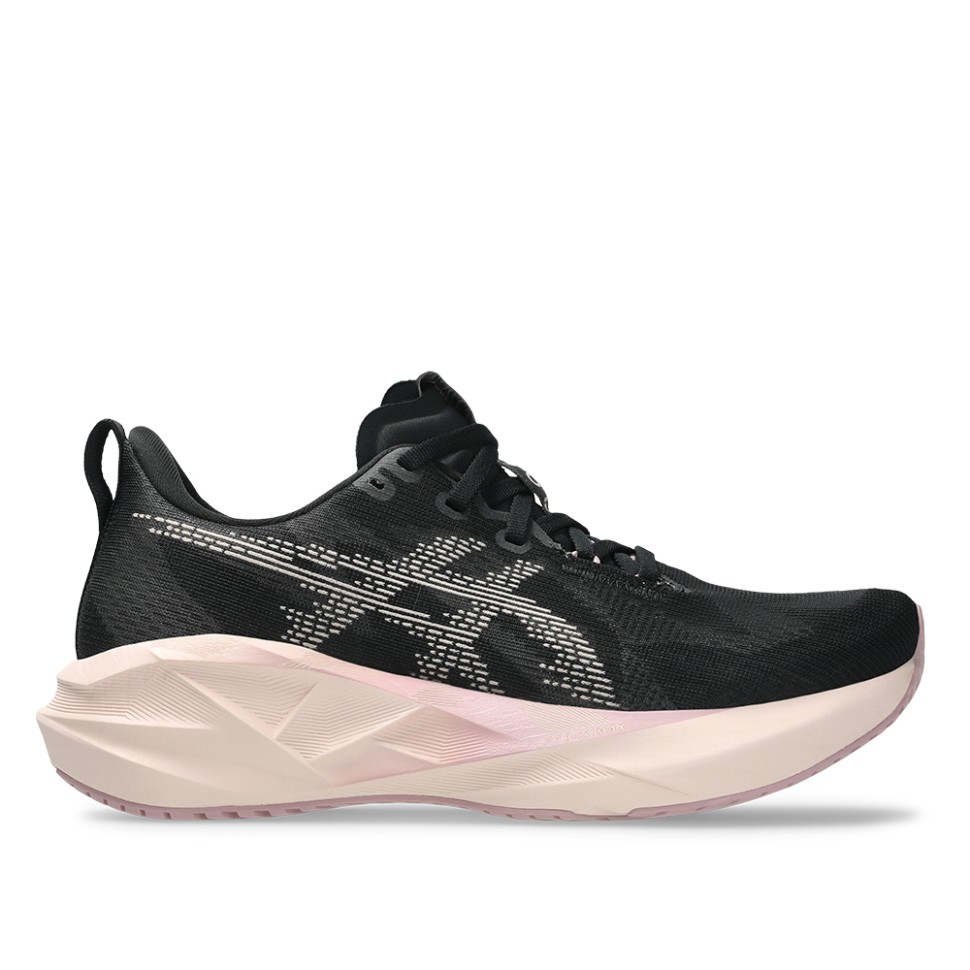 Кросівки жіночі Asics NOVABLAST 5 чорні 1012B765-003