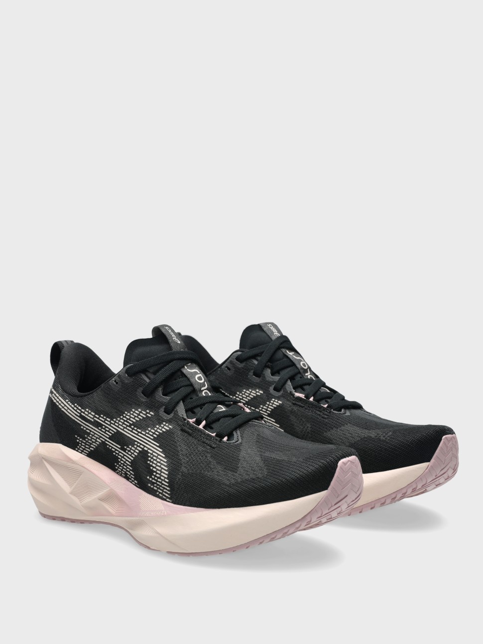 Кросівки жіночі Asics NOVABLAST 5 чорні 1012B765-003 — фото 3