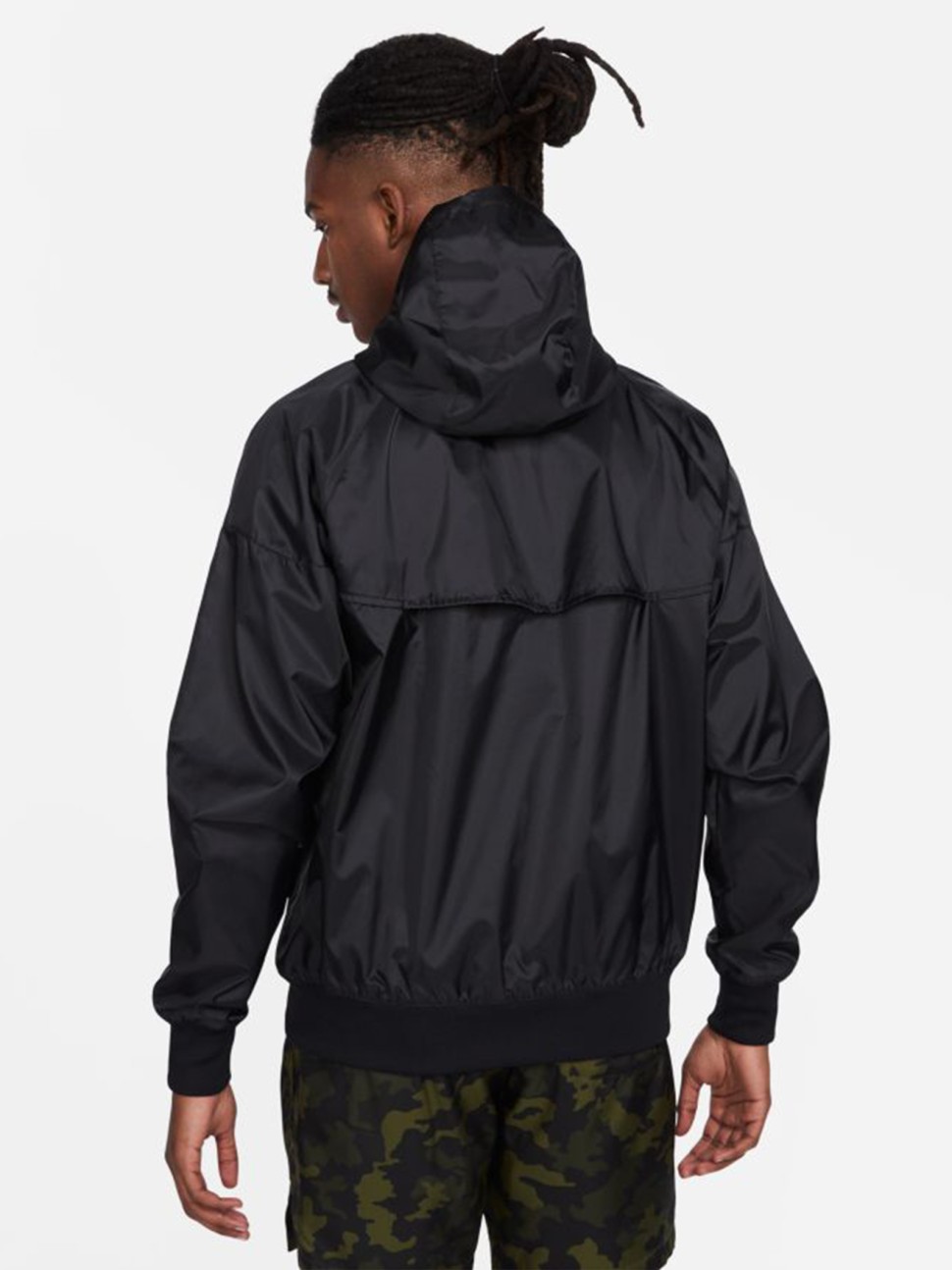 Вітрівка чоловіча Nike M NK WVN LND WR HD JKT чорна DA0001-010 — фото 3