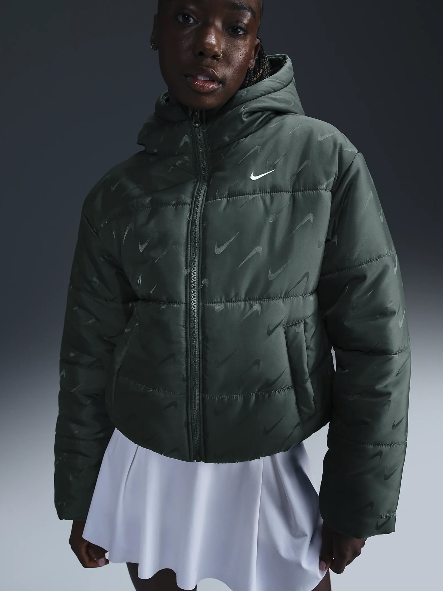 Куртка женская Nike W NSW TF SNFL NK CLSC PFR AOP зеленая FV7941-338 изображение 3