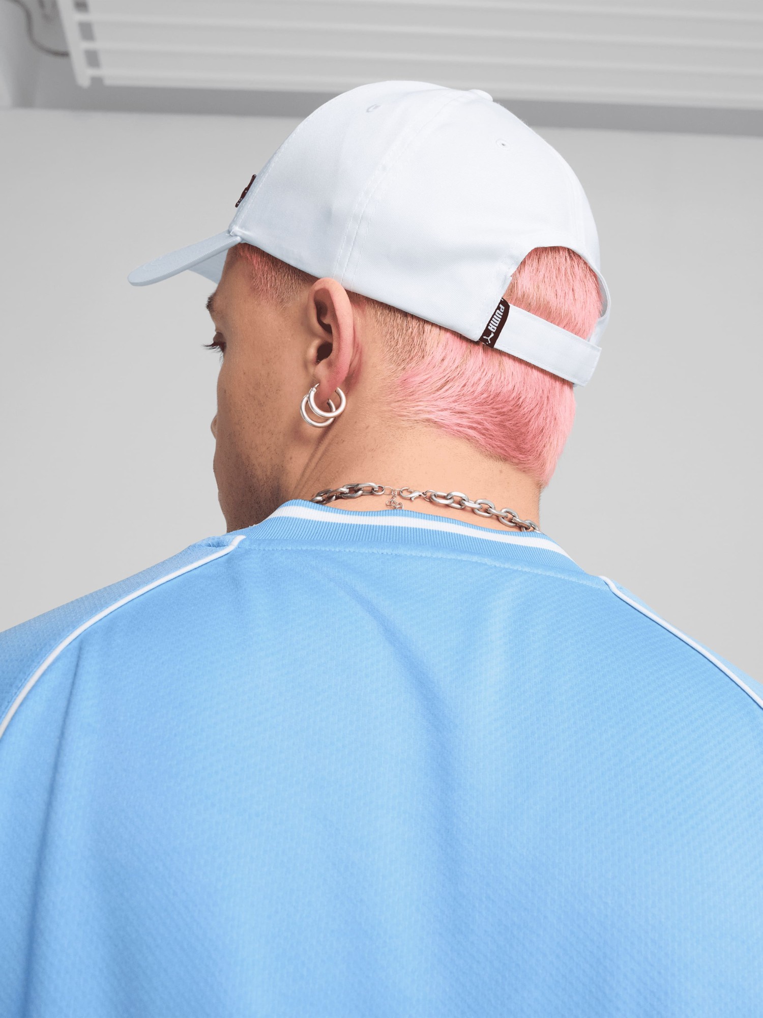 Бейсболка  Puma ESS METAL PUMA CAT BB Cap белая 02599407 изображение 5