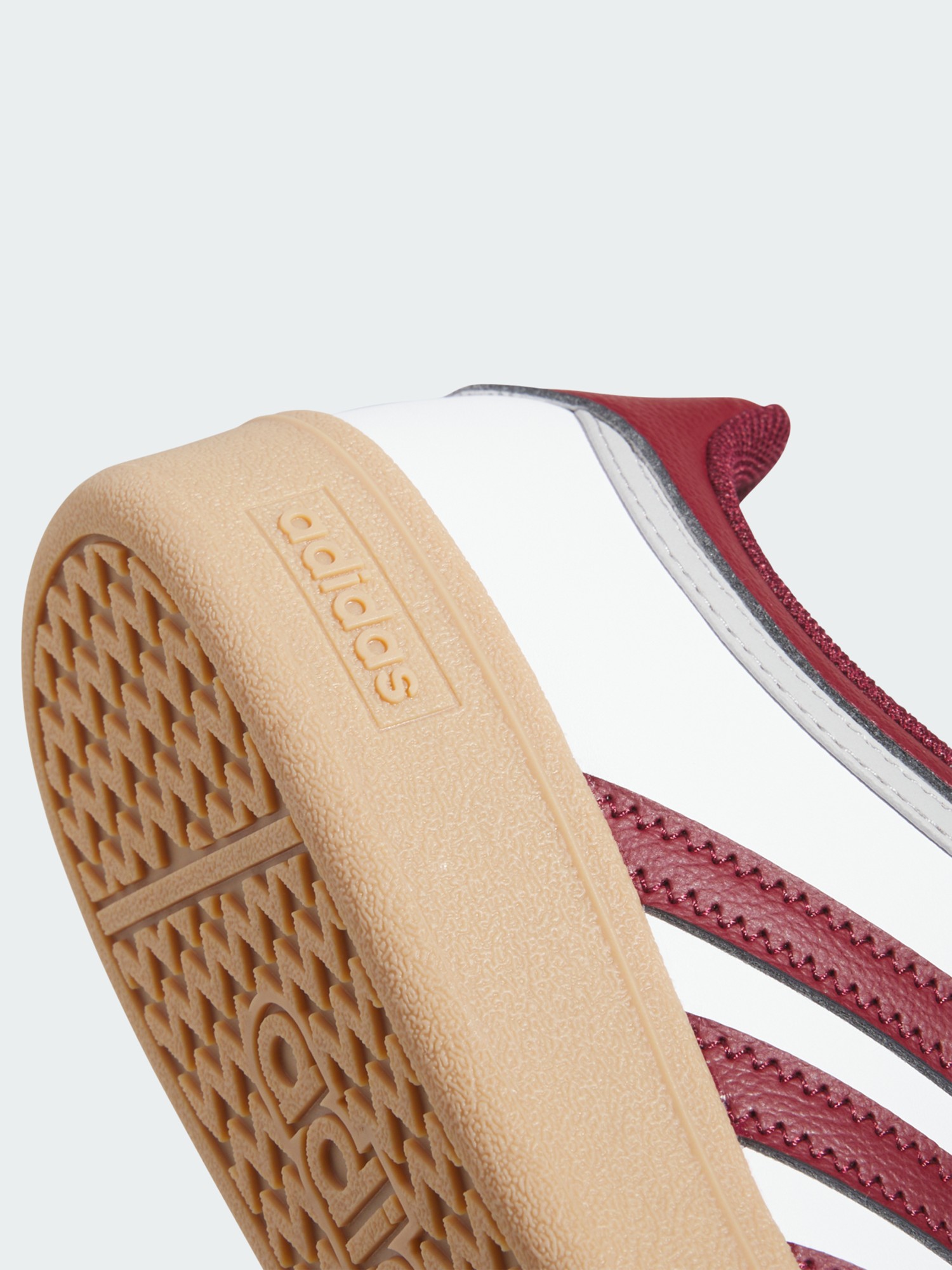 Кросівки жіночі Adidas HOOPS 4.0 W білі JR6715 изображение 6