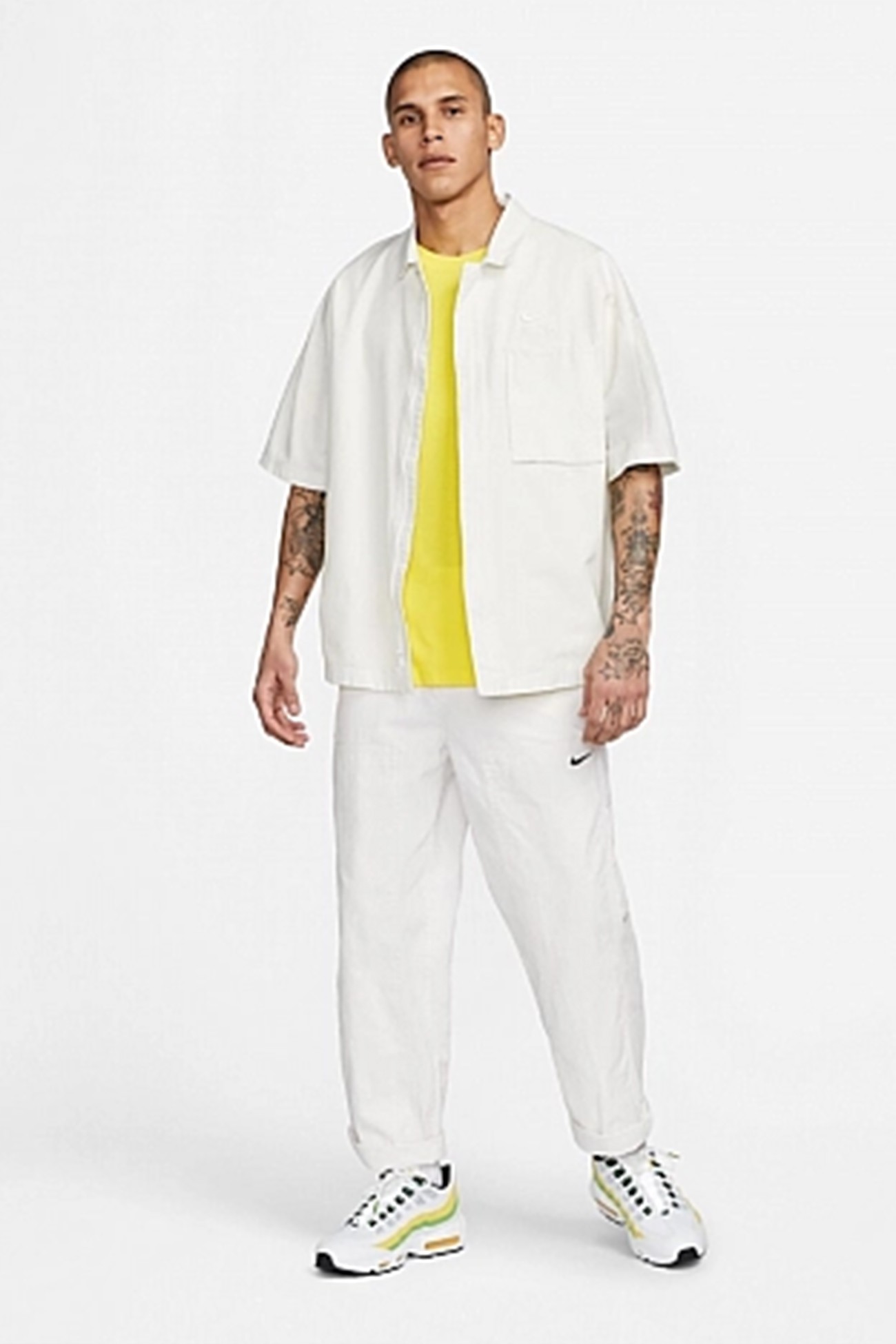 Футболка чоловіча Nike M NSW CLUB TEE жовта AR4997-732 изображение 5