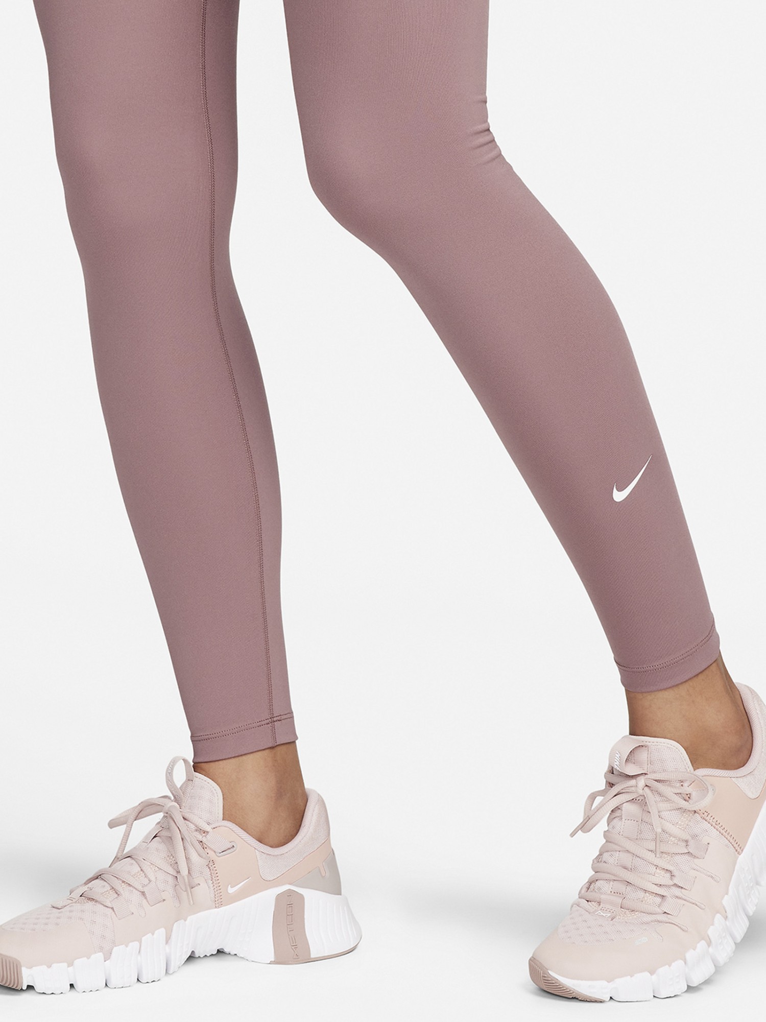 Легінси жіночі Nike W NK ONE DF MR TGT коричневі DD0252-208 изображение 4