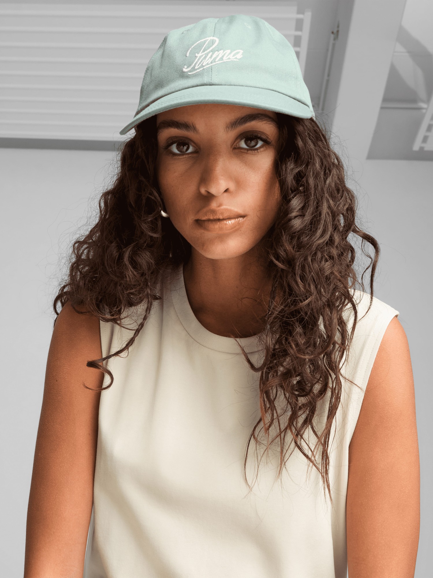 Бейсболка  Puma ESS SCRIPT LOGO Dad Cap зеленая 02599603 изображение 4