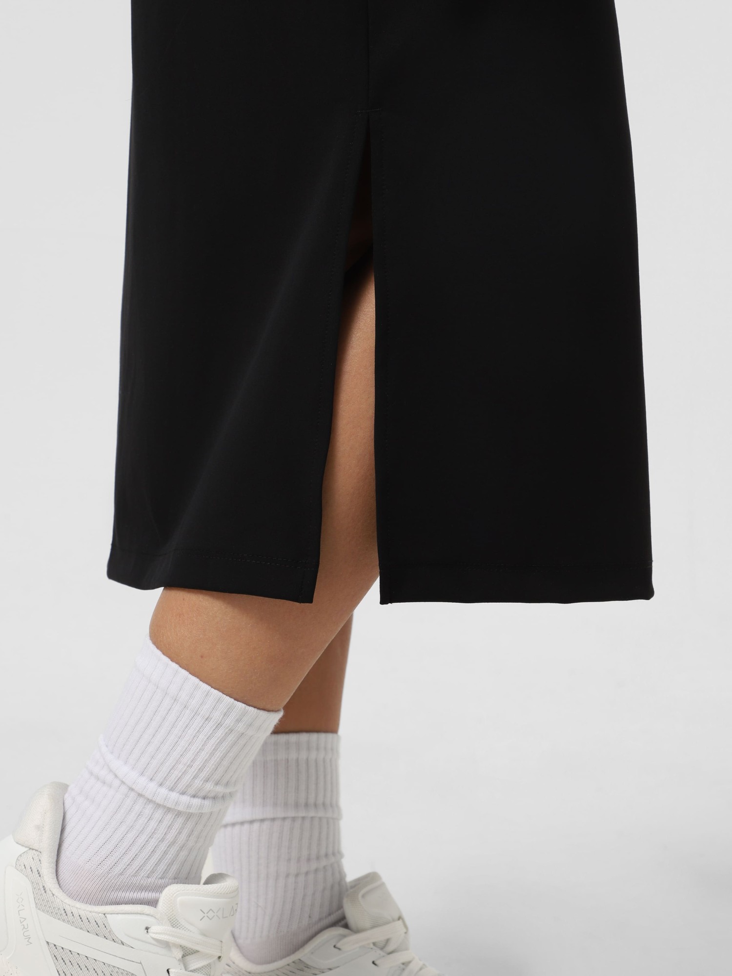 Платье женское Larum Vaela черное 172514-010 изображение 5