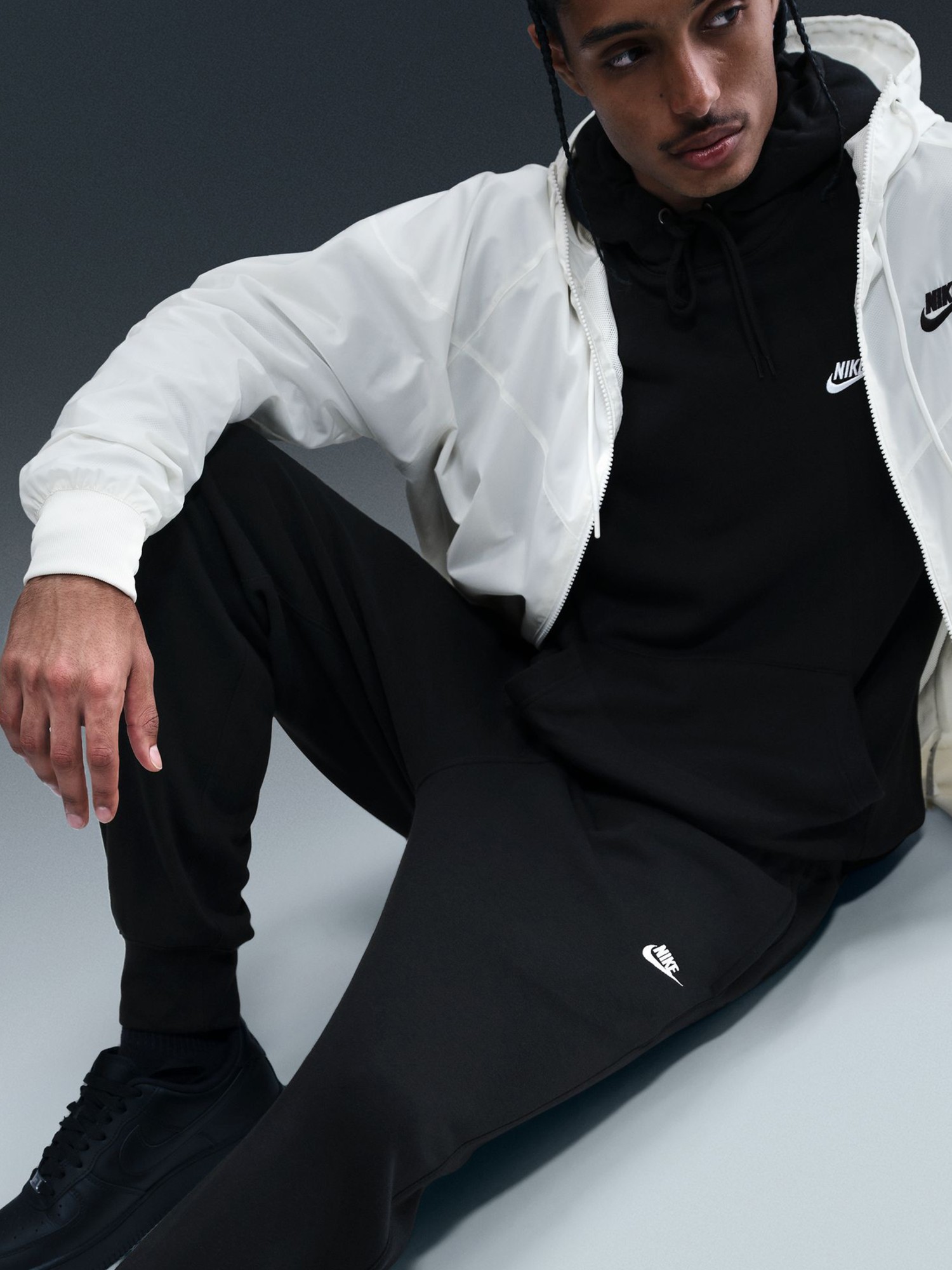 Брюки мужские Nike M NK CLUB BB JOGGER черные FN3787-010 изображение 4