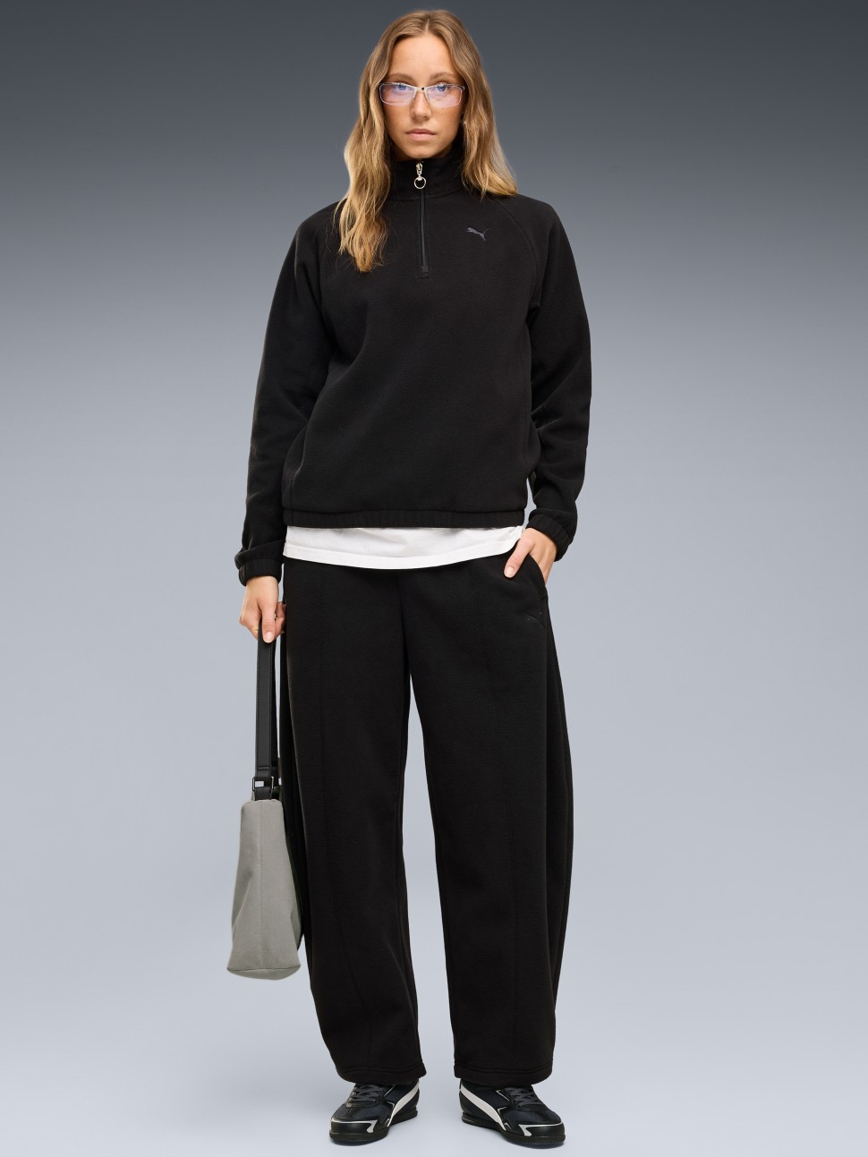 Штани жіночі Puma HER Relaxed Winterized Barrel Leg Pants op чорні 69542101 — фото 4