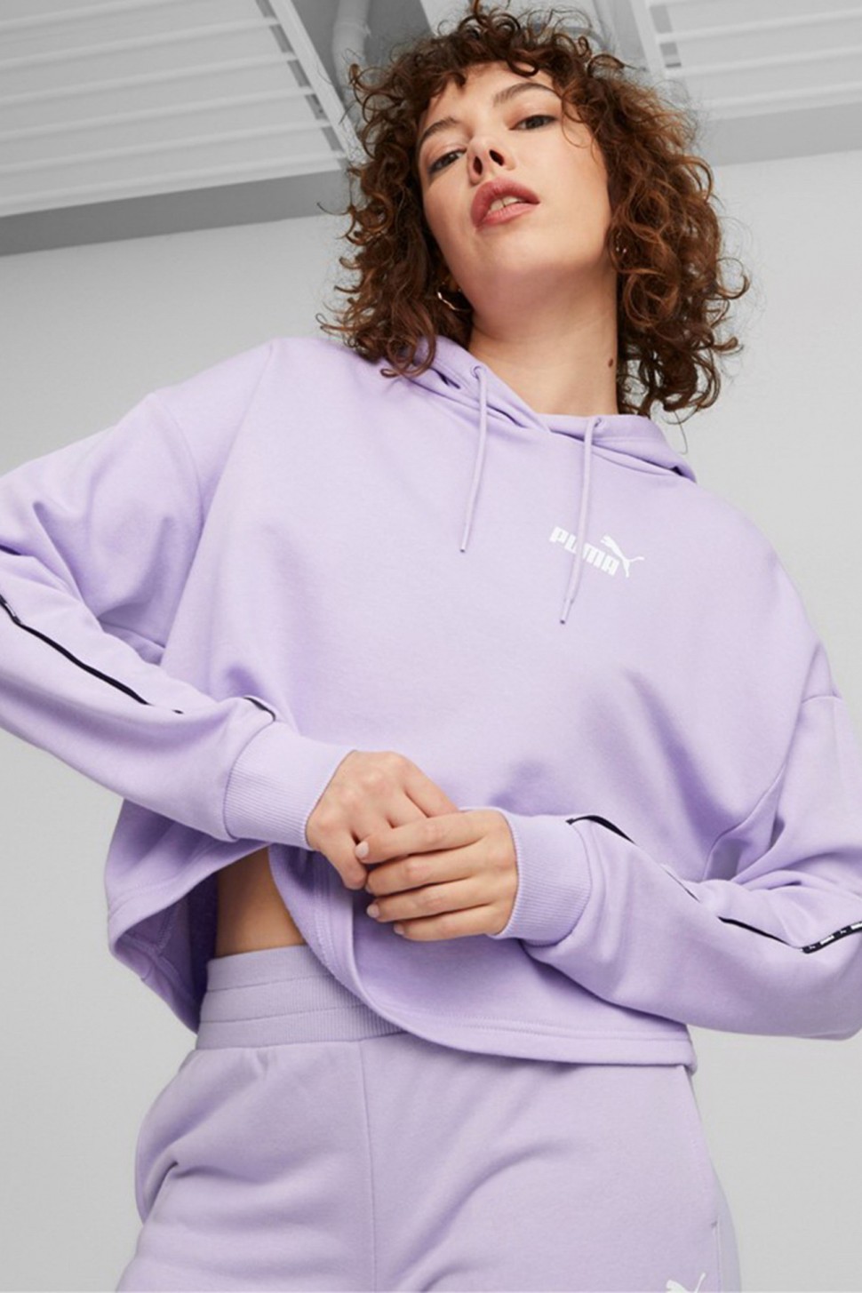 Толстовка жіноча Puma PUMA POWER Tape Hoodie фіолетова 67363225 — фото 2