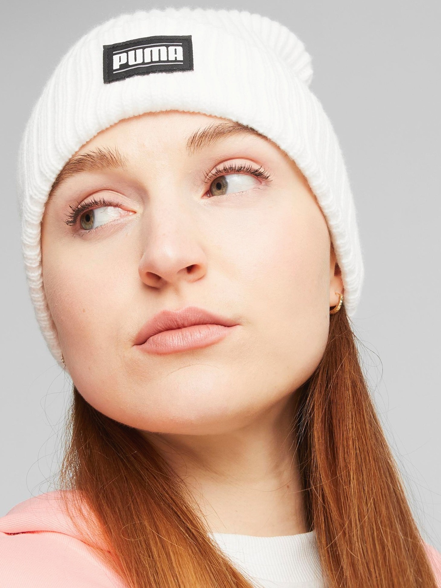 Шапка   Puma Ribbed Classic Cuff Beanie белая 02403806 изображение 5