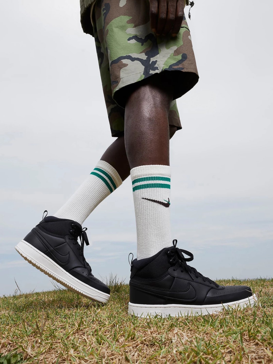 Кроссовки мужские Nike NIKE COURT VISION MID WNTR черные DR7882-002 изображение 8