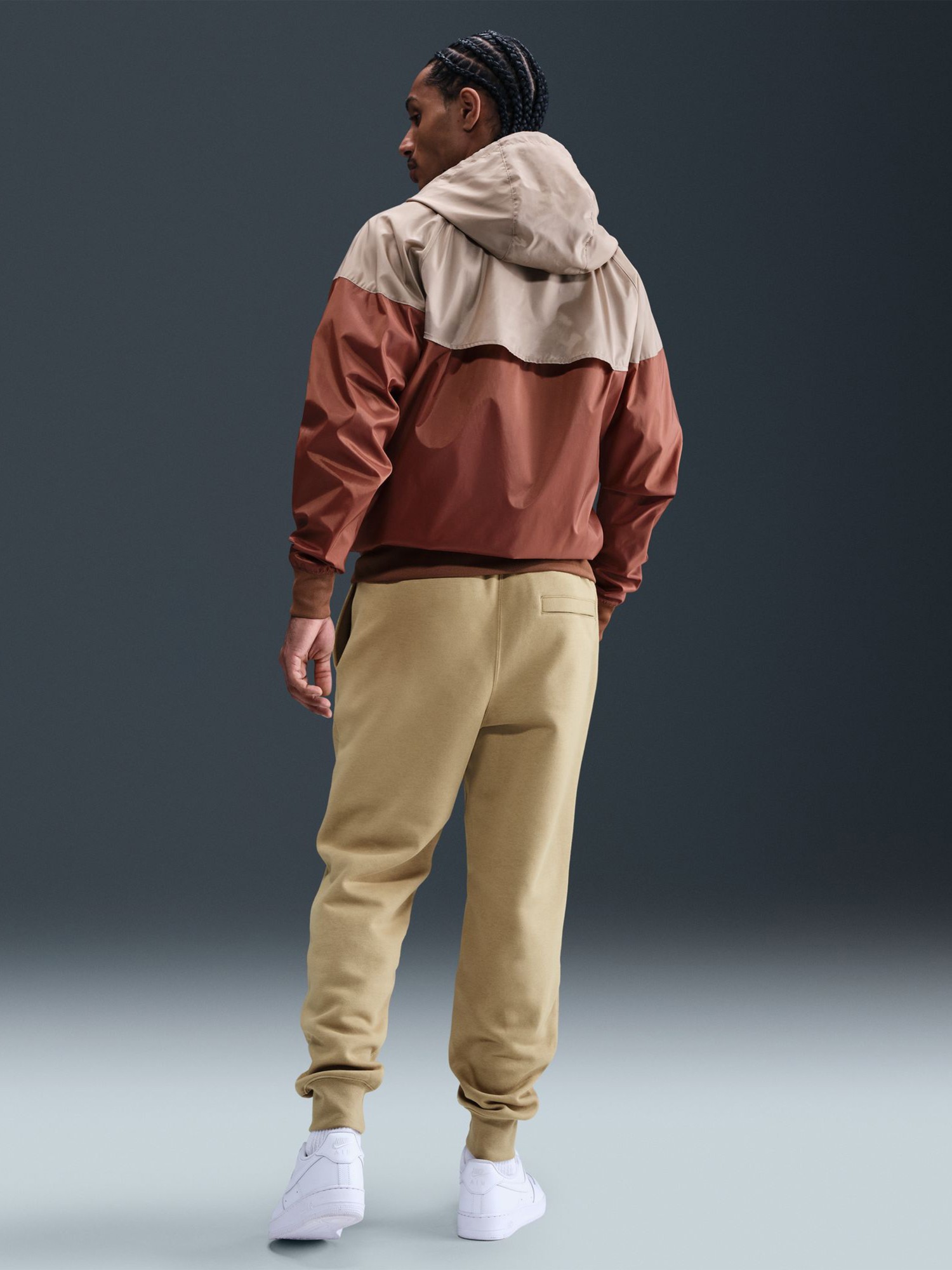 Брюки мужские Nike M NK CLUB BB JOGGER песочные FN3787-297 изображение 9