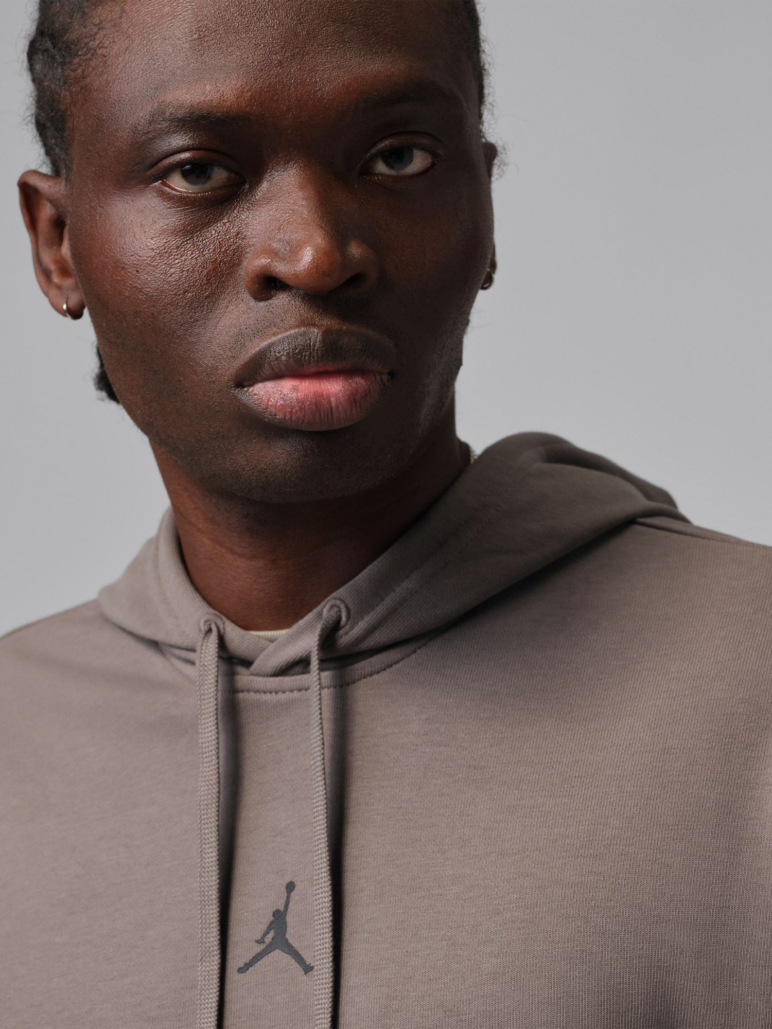 Толстовка чоловіча Nike M J DF SPRT CSVR FLC PO хакі FV8606-040 изображение 4