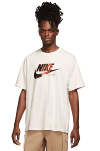Футболка чоловіча Nike M NSW TEE M90 BRING IT OUT HBR молочна FB9809-133 изображение 2