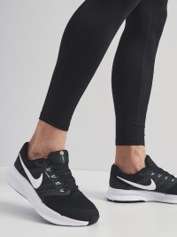 Кроссовки мужские Nike NIKE RUN SWIFT 3 черные DR2695-002 изображение 6