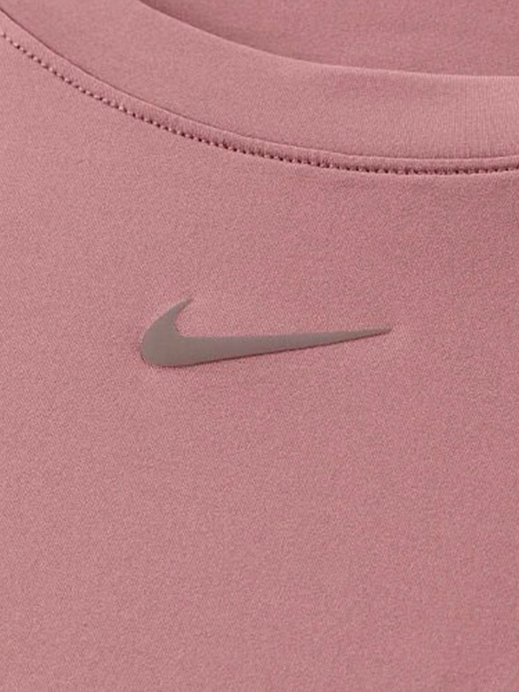 Футболка женская Nike W NK ONE FITTED DF SS TOP коричневая FN2804-208 изображение 5
