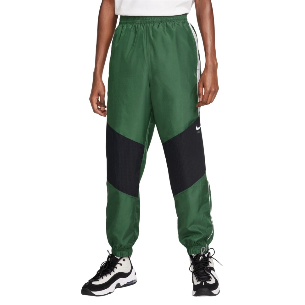 Штани чоловічі Nike M NSW SW AIR PANT WV зелені FN7688-323 изображение 1
