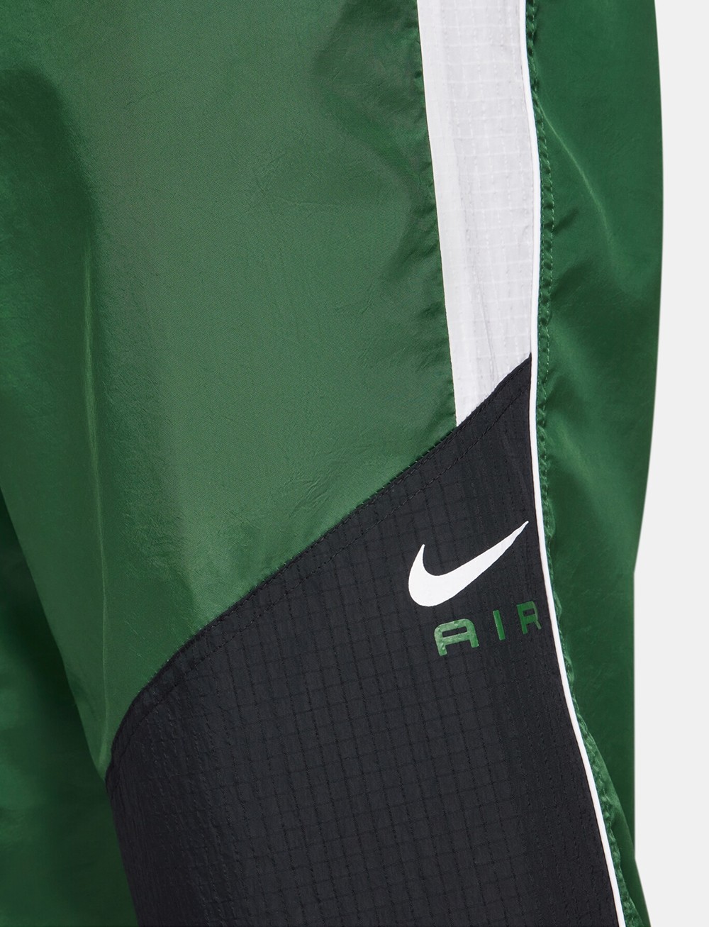 Штани чоловічі Nike M NSW SW AIR PANT WV зелені FN7688-323 изображение 8