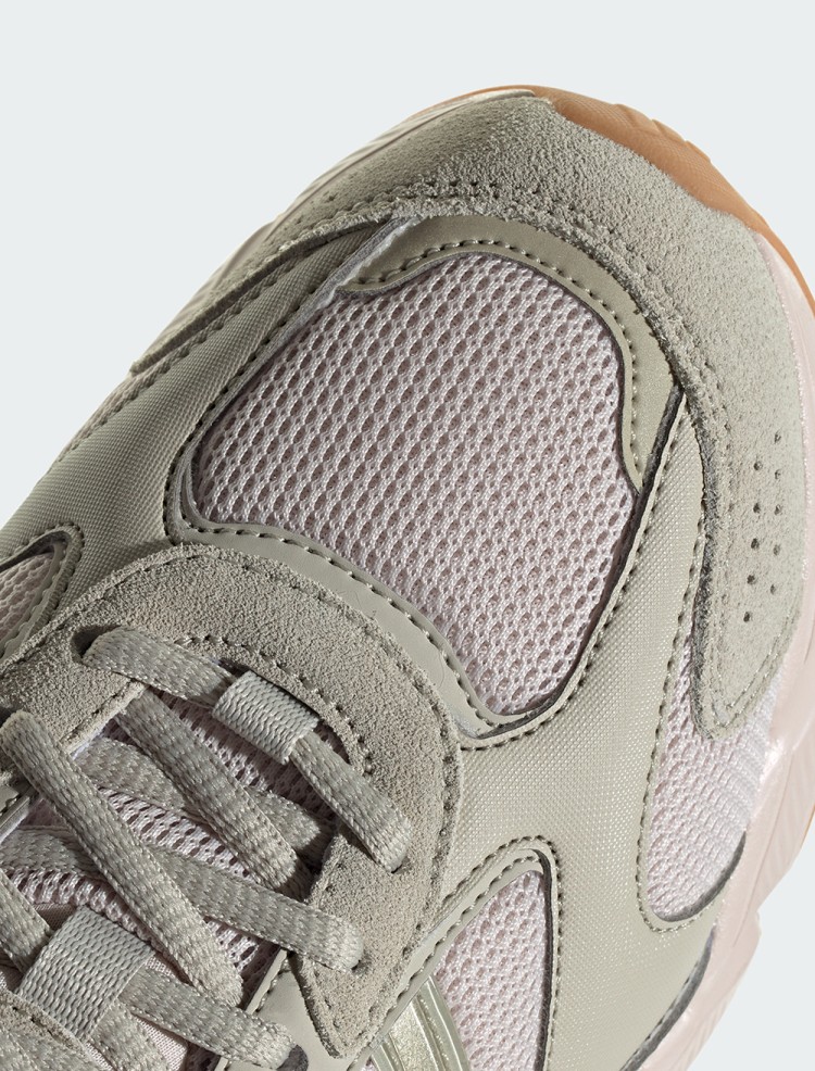 Кросівки жіночі Adidas CRAZYCHAOS 2000 молочні IG4344 изображение 8